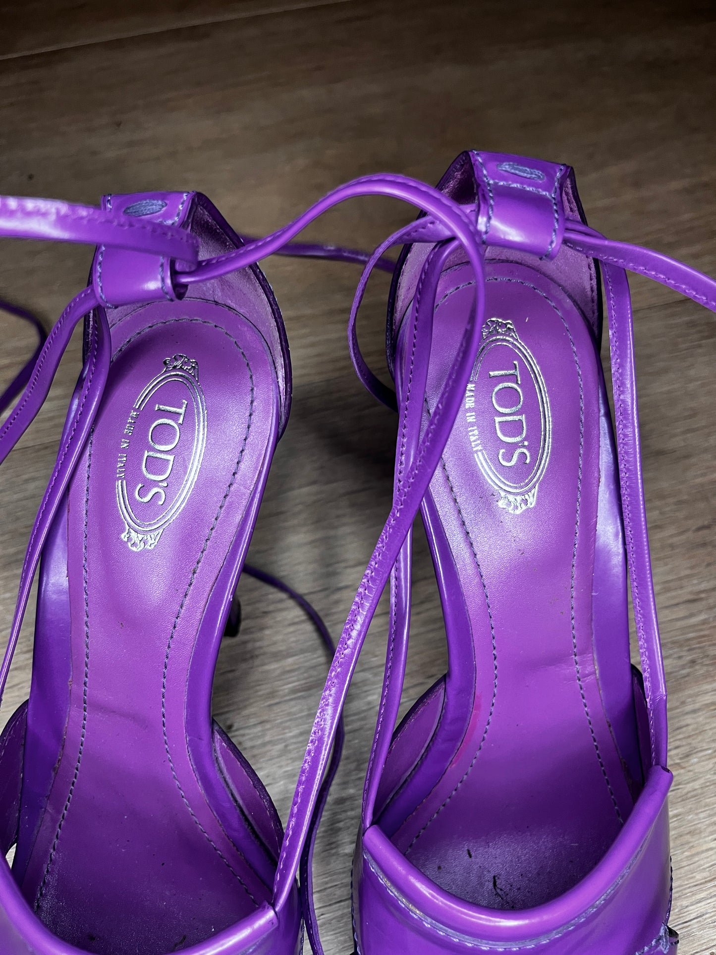 Tod’s Purple Patent Leather Lace-Up Platform Sandals #9606