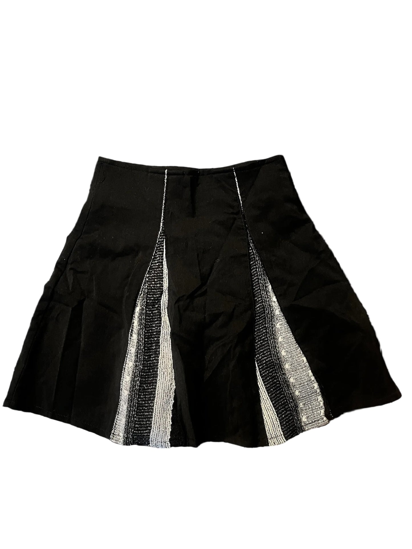 Gli Gnomi Milano — architectural wool mini (archive) #11041