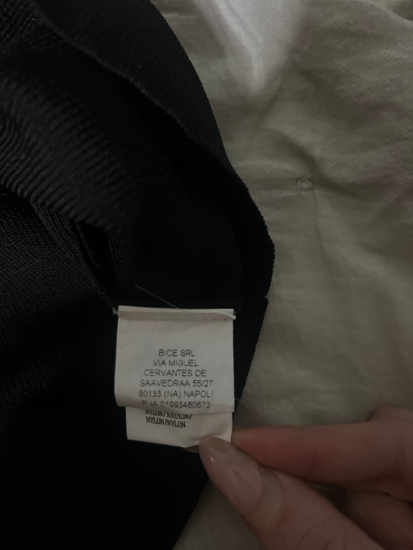 LEVIP — Cut-Out Choker Knit Top (Italy, early 2000s) #11095