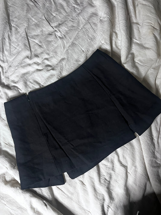 Black Virgin Wool Mini #11089