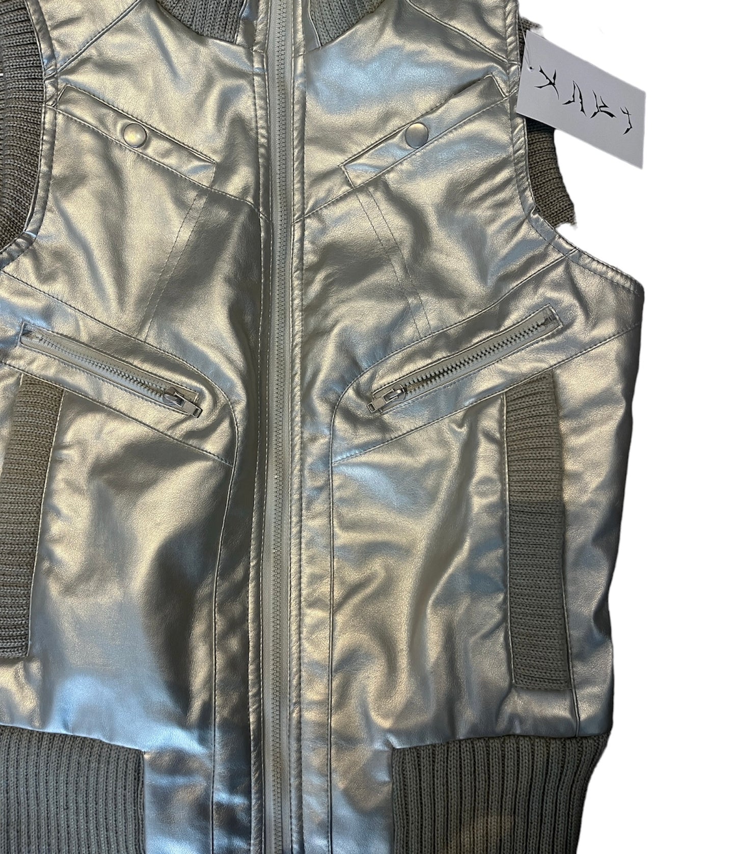 Silver Vest S