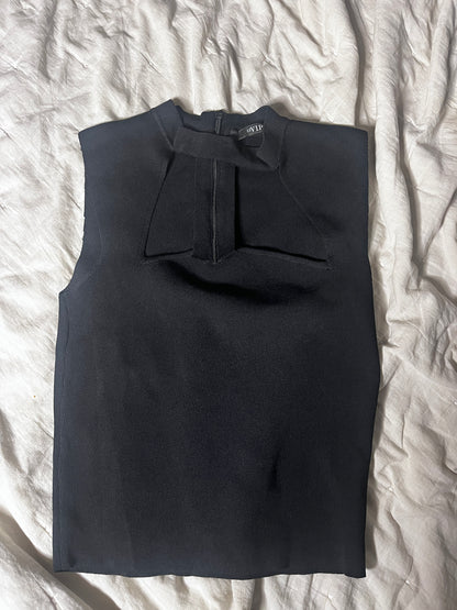 LEVIP — Cut-Out Choker Knit Top (Italy, early 2000s) #11095