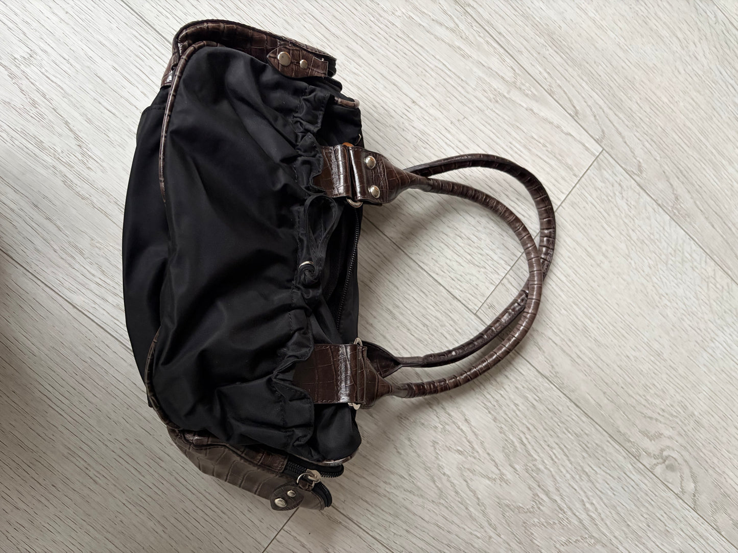 OLPAN Ruffled Nylon Bowling Bag #13182