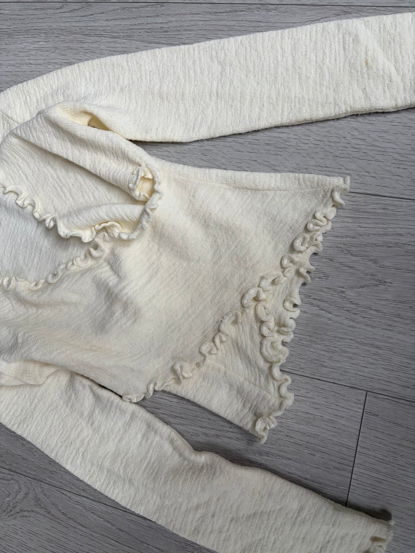 Féminine Ruffled Wrap Knit Top #13165