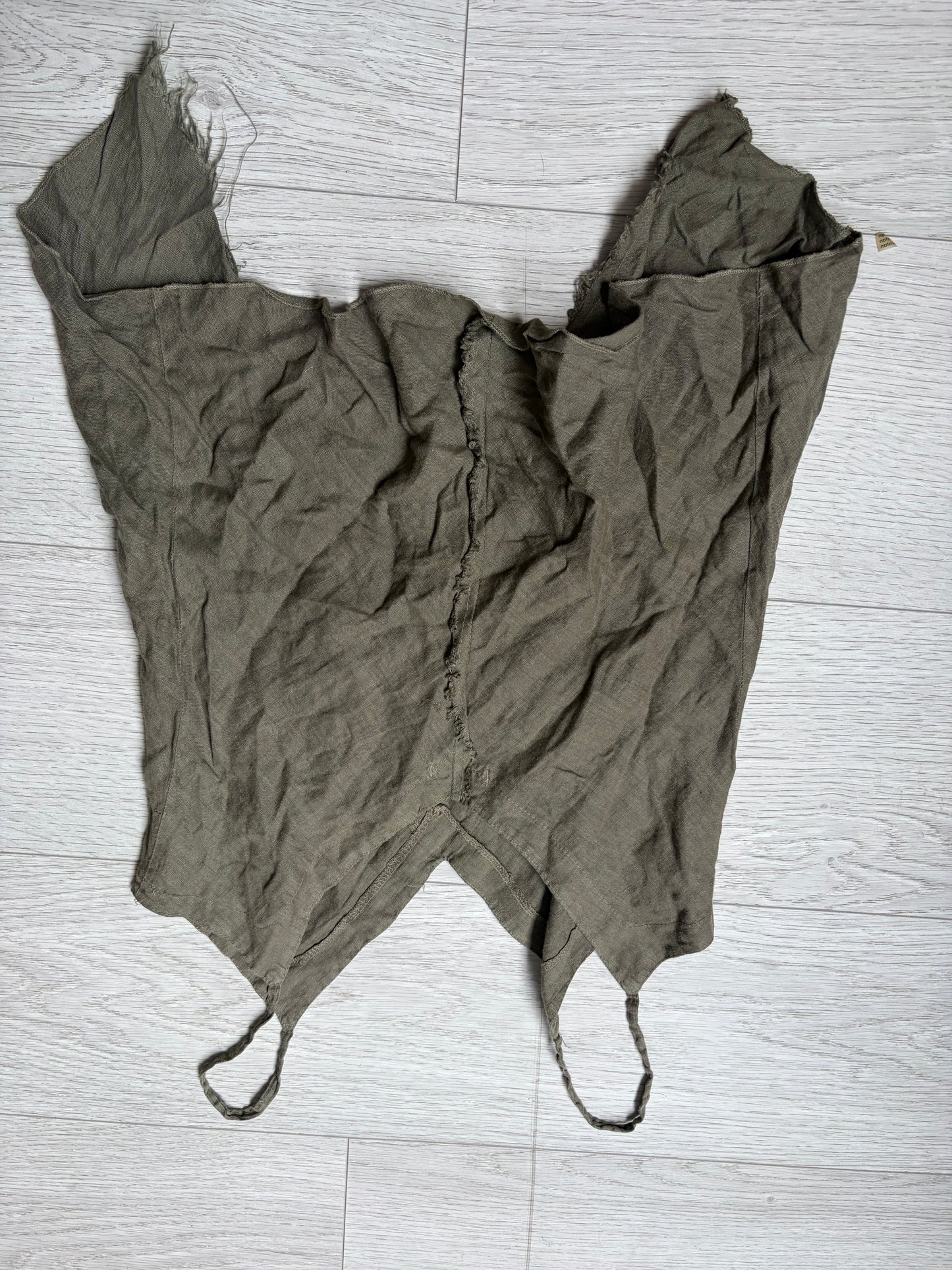 2139 Deconstructed Linen Asymmetric Top #13199