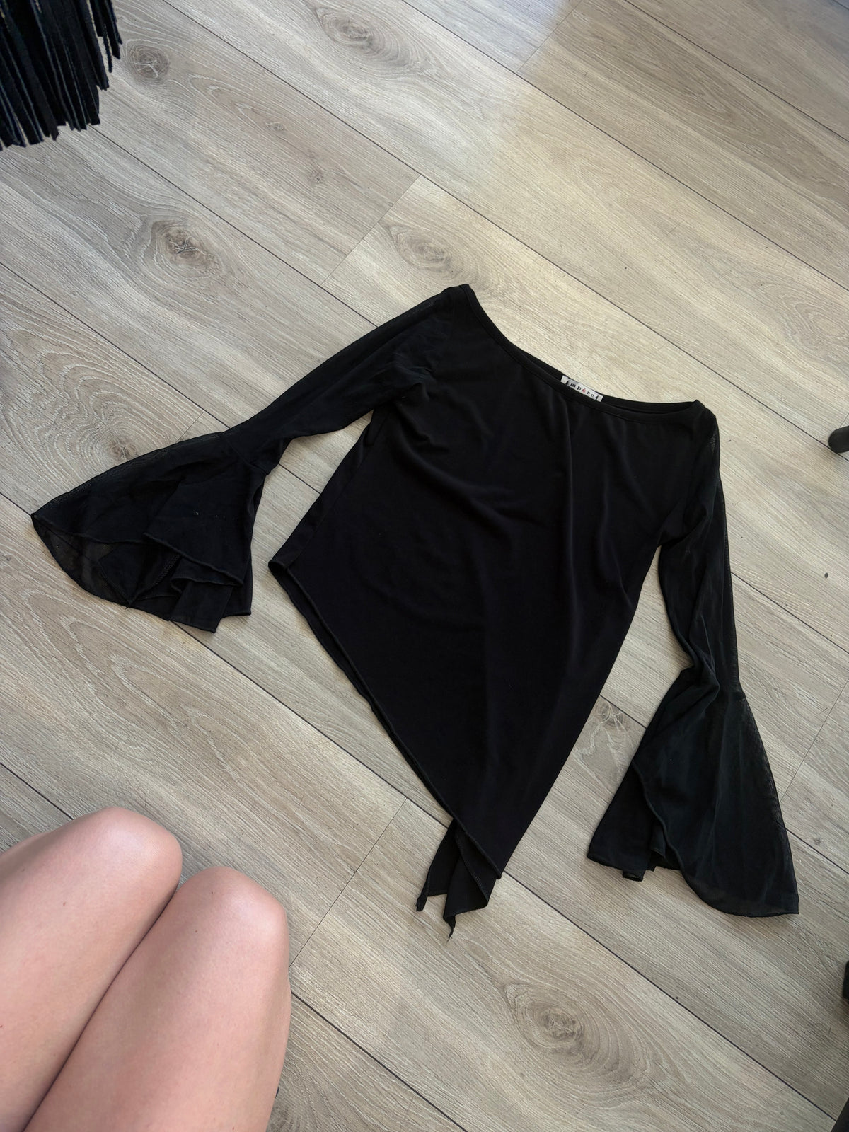2000s Ampère Black Asymmetric Bell-Sleeve Top #13257