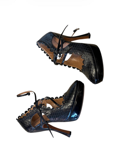 Alaïa Black Floral-Trim Platform Pumps #9618