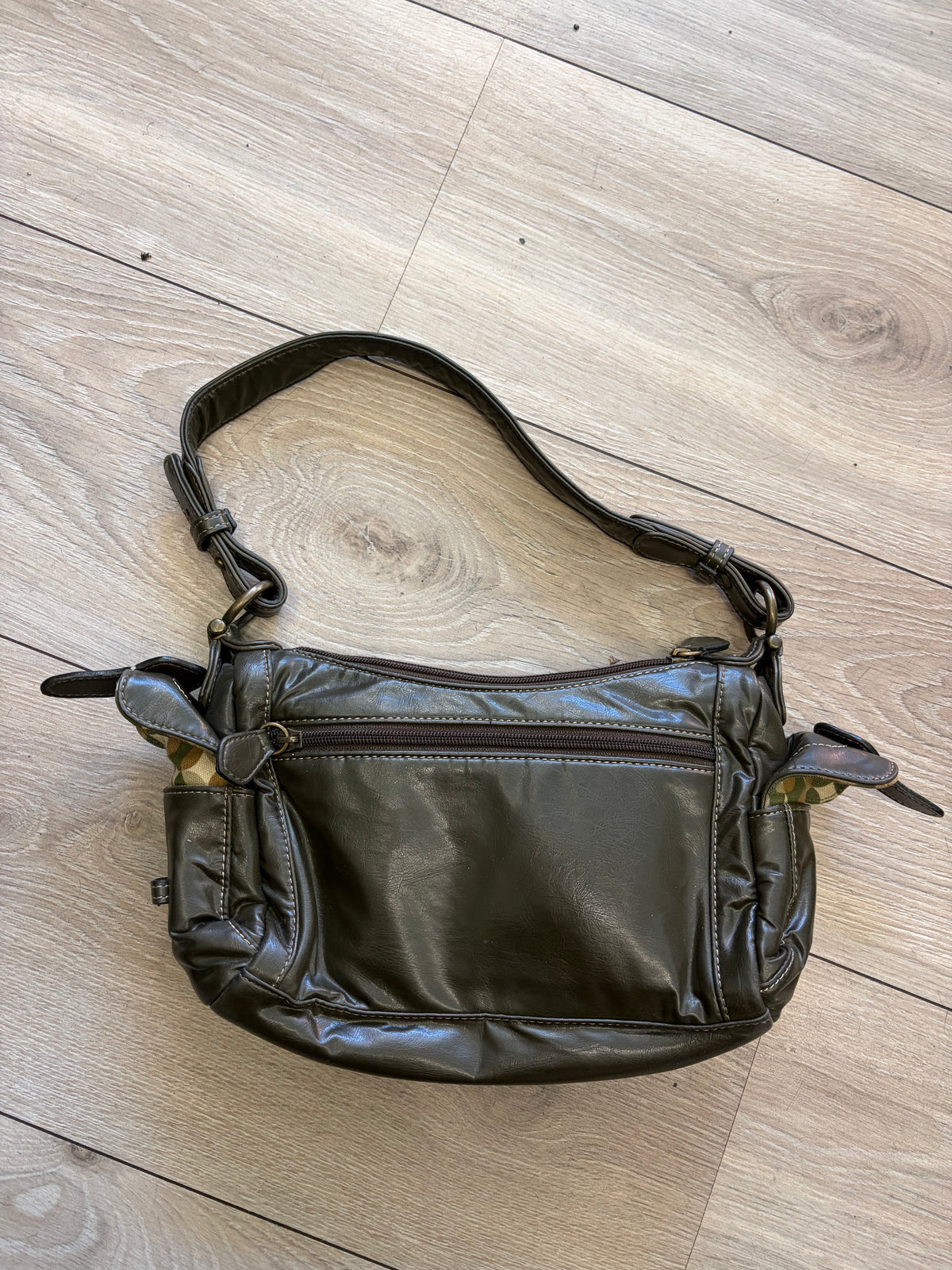 Benetton Olive Green Multi-Pocket Shoulder Bag #13625