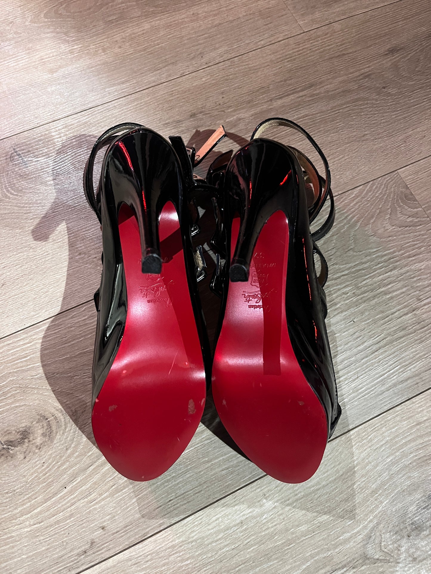 Christian Louboutin “Hyper Prive 120” Patent Platform Heels – Black – Size 39 #11714