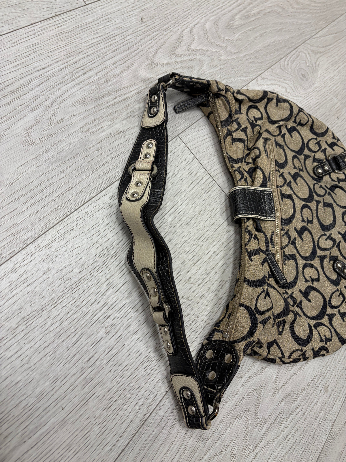 Vintage Guess Monogram Hobo Bag #13337