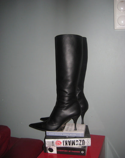 Dolce & Gabbana Black Leather Knee-High Boots – Leopard Lining – EU 38