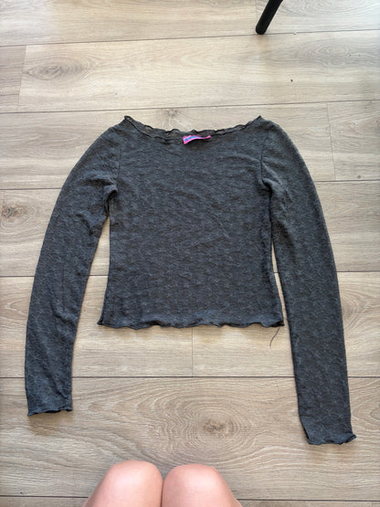 2000s Eally Tired Grey Floral Mesh Top #13263