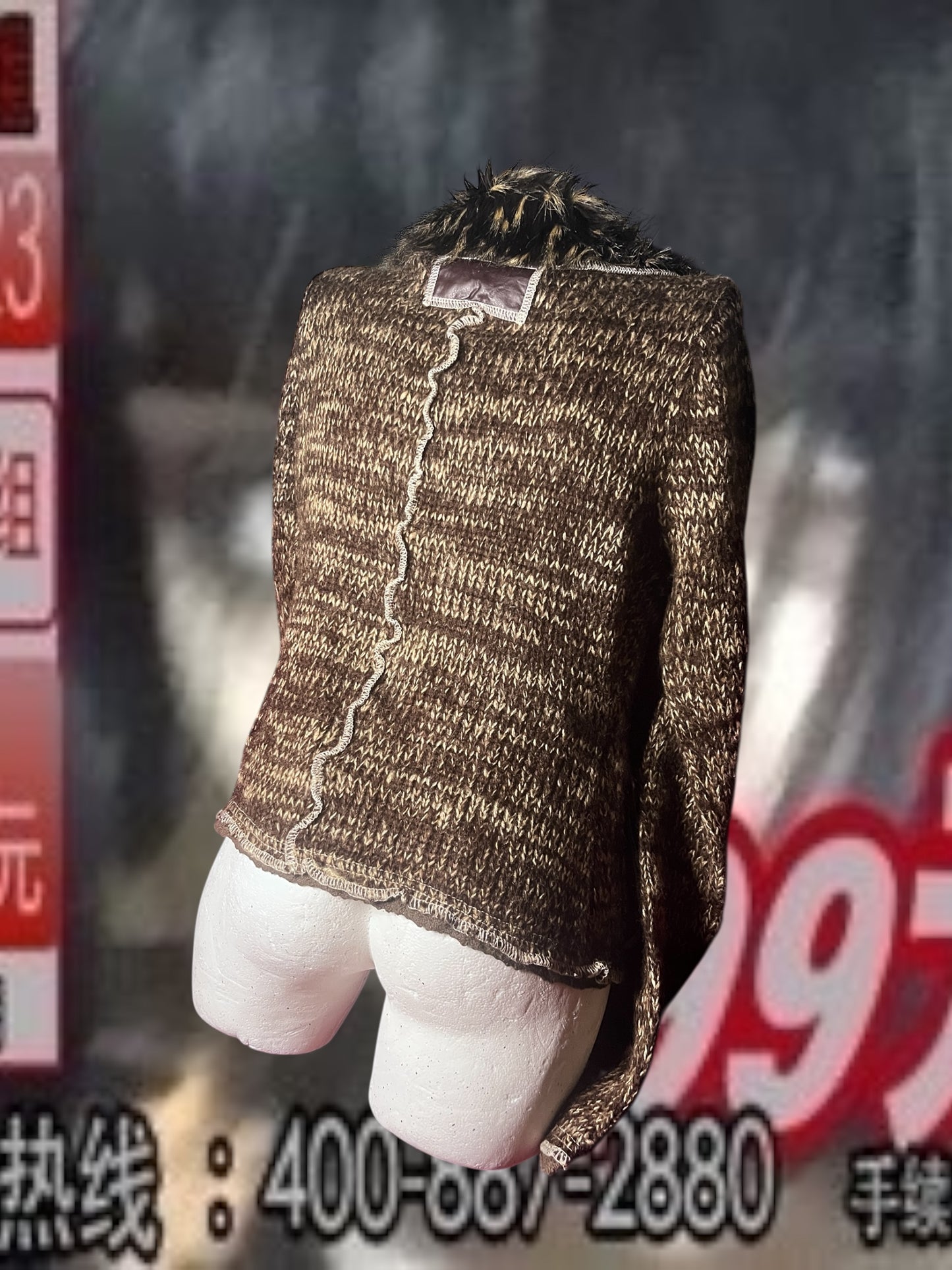 The 00s It-Girl Who Smoked Outside the Club
#10632