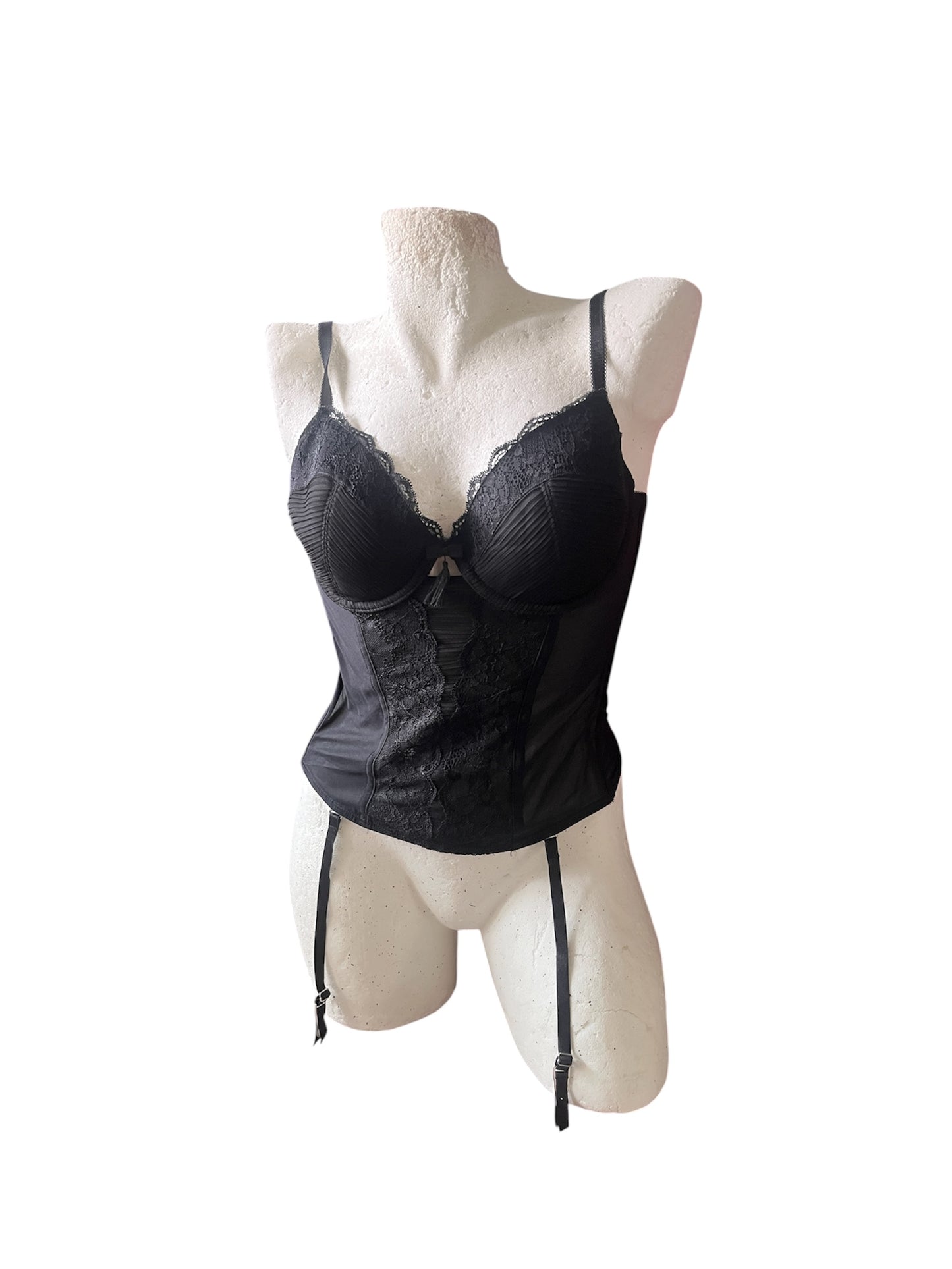 Minimal early-2000s body #12597