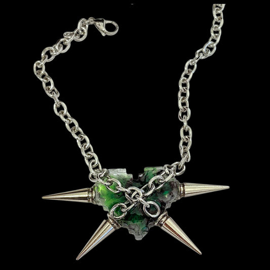 Twilight Witch Hearts necklase 666999 #9926
