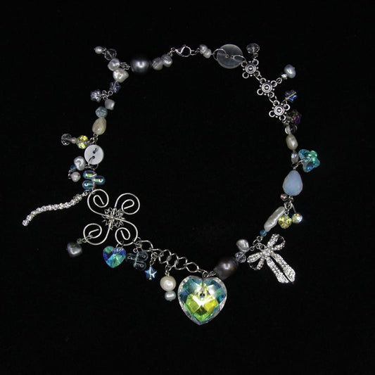 Iridescent heart chain necklase by Mealz