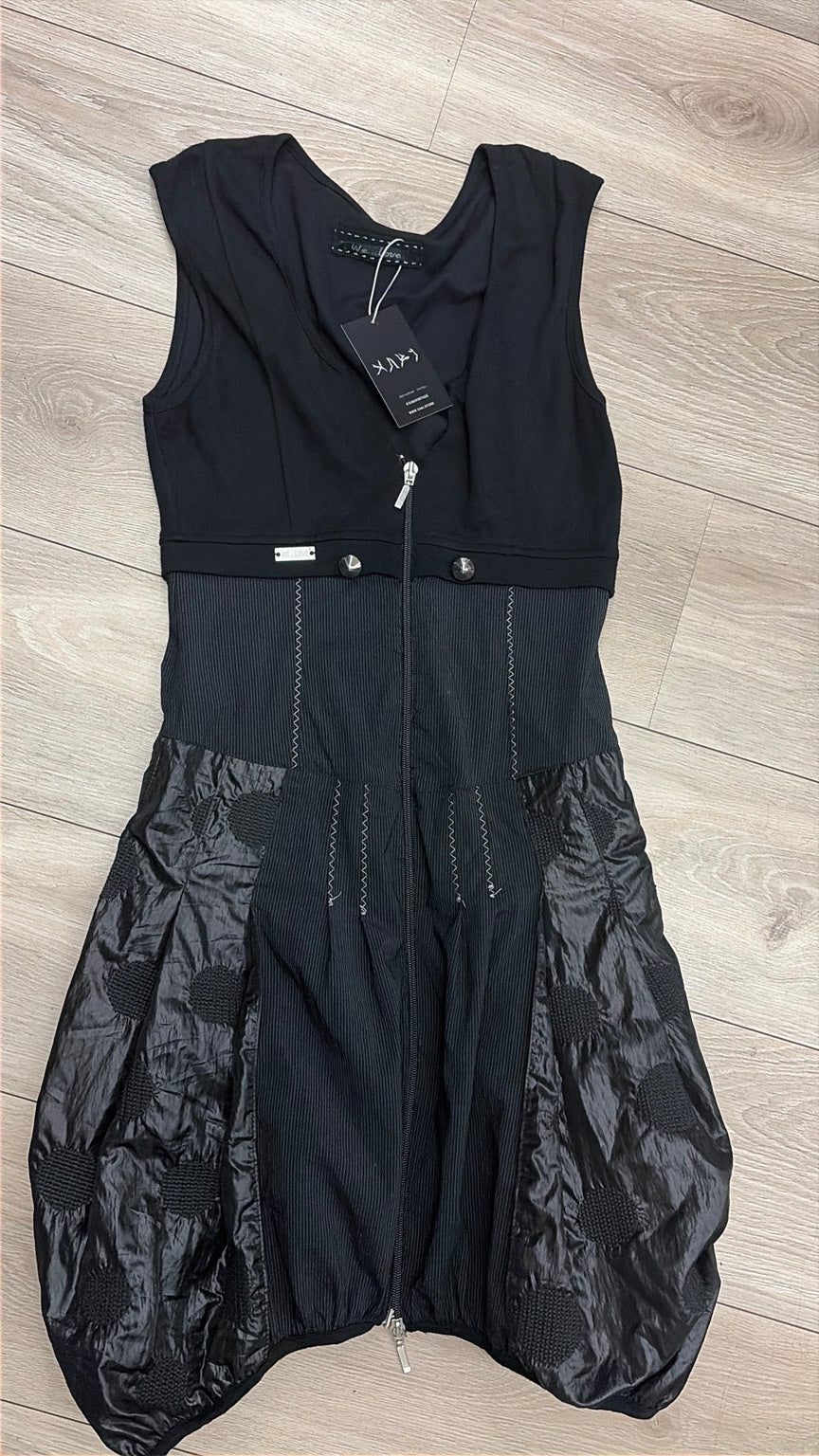 WE LOVE black mixed-fabric zip dress front white background