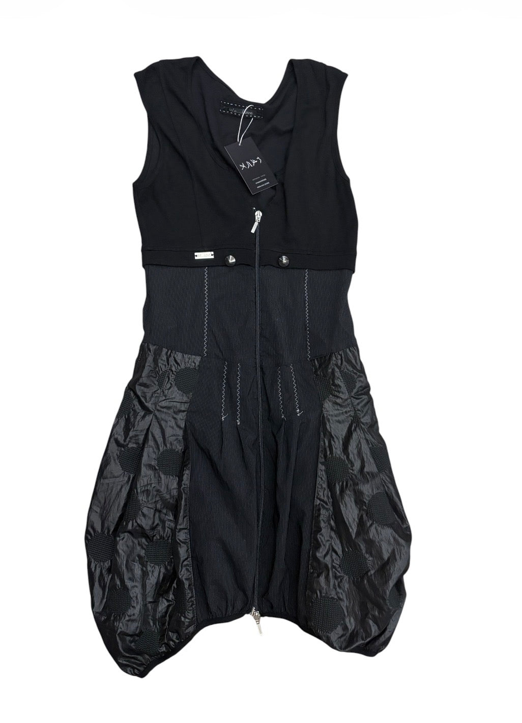 WE LOVE black mixed-fabric zip dress full front